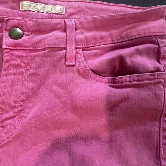 Boston Proper jeans Womens size 10 jeans Barbie pink, 28"W x 27"L - Picture 3 of 9